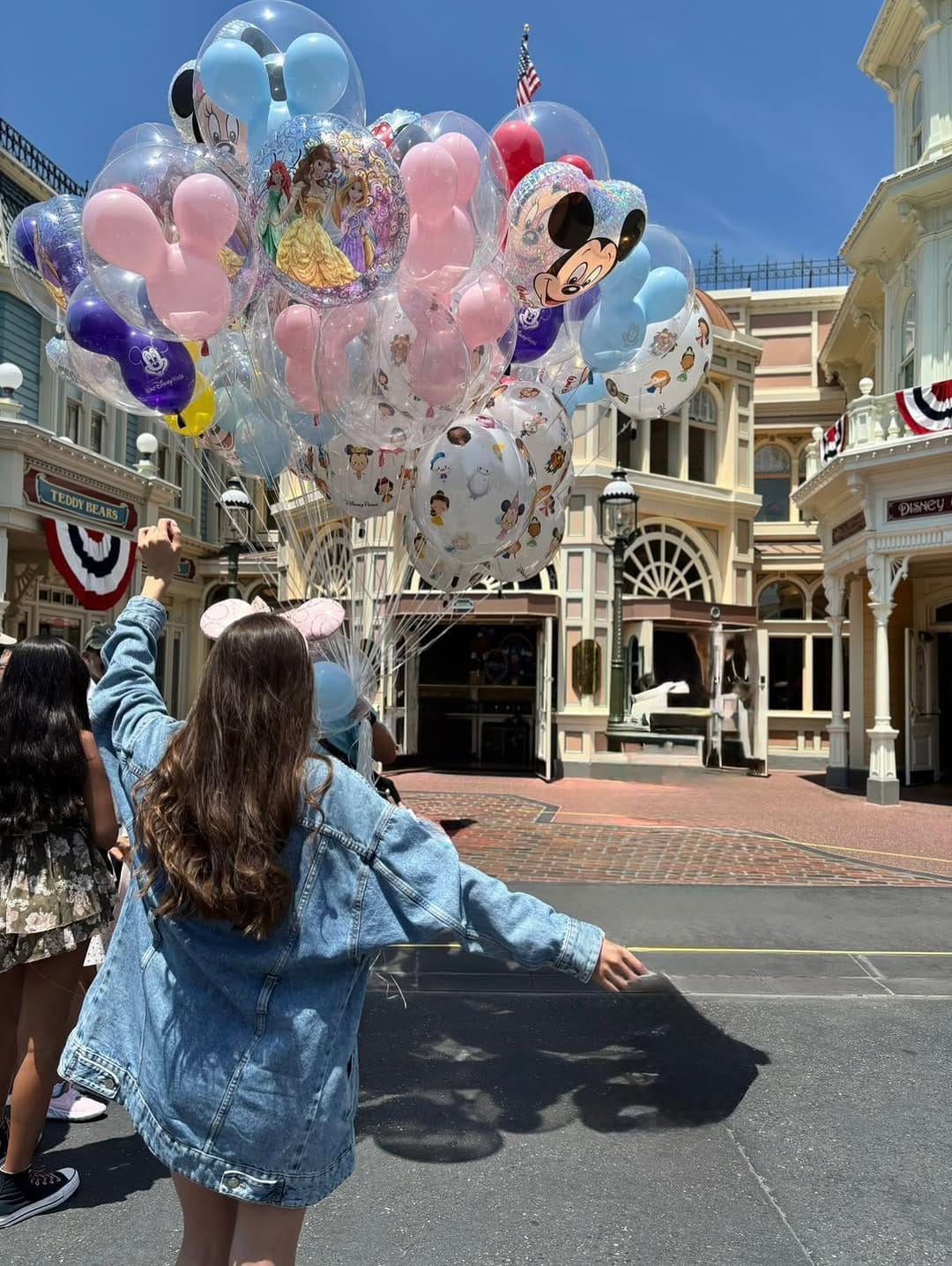Post 2 by Mich Tercero on Instagram (carousel)