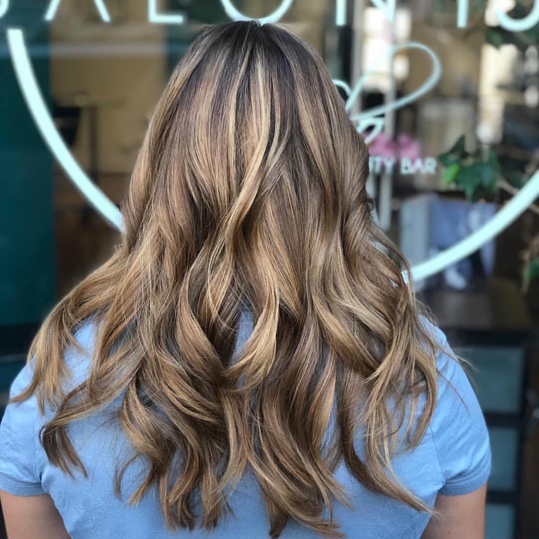 Post 5 by SALON1532 on Instagram (image)