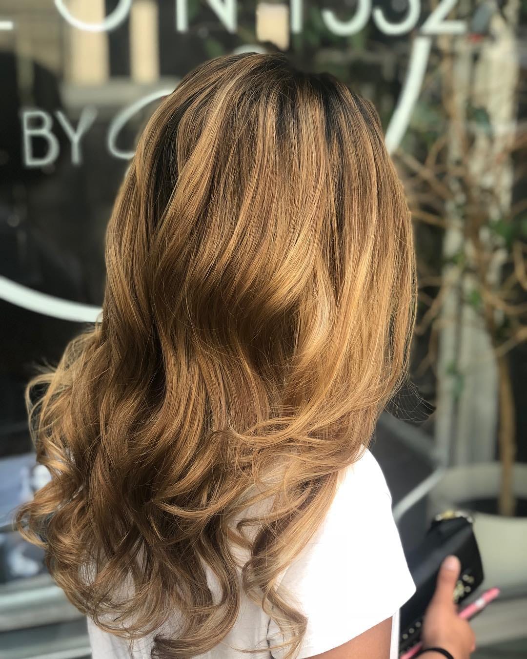 Post 10 by SALON1532 on Instagram (image)