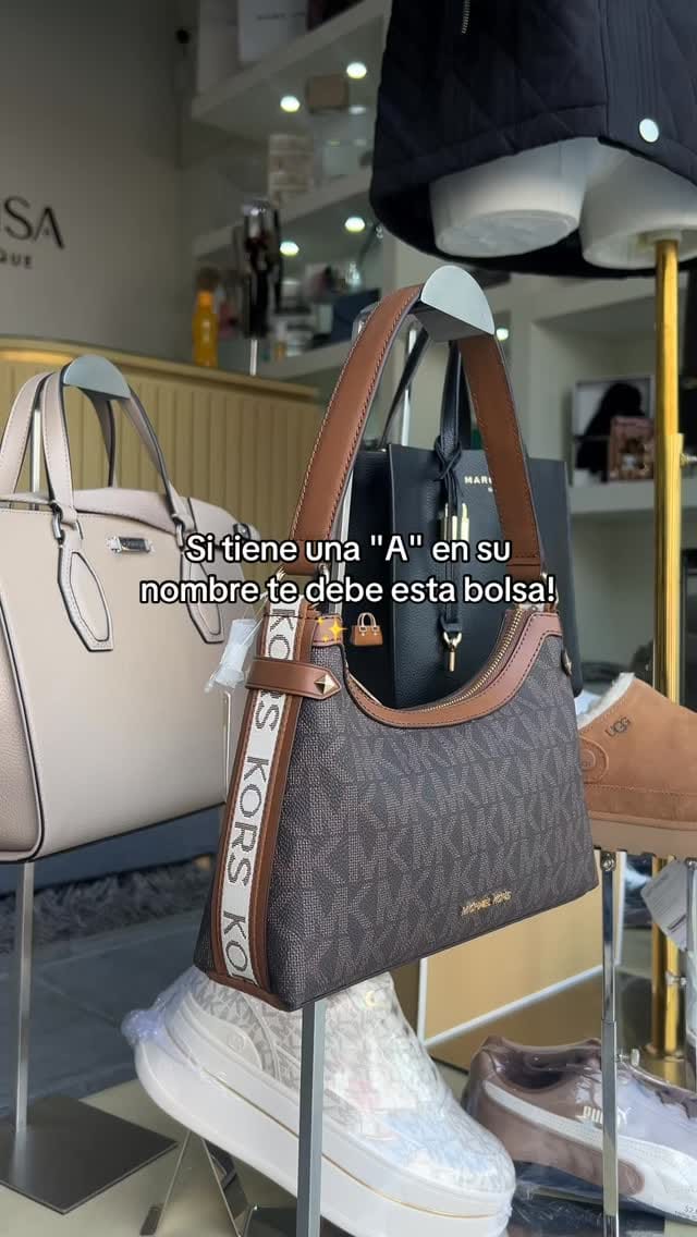 Post 5 by Boutique Calisa.mx on Instagram (video)