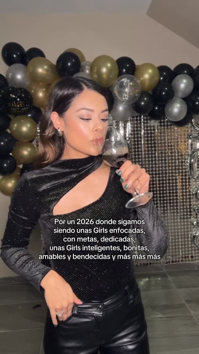 Post 6 by Boutique Calisa.mx on Instagram (video)
