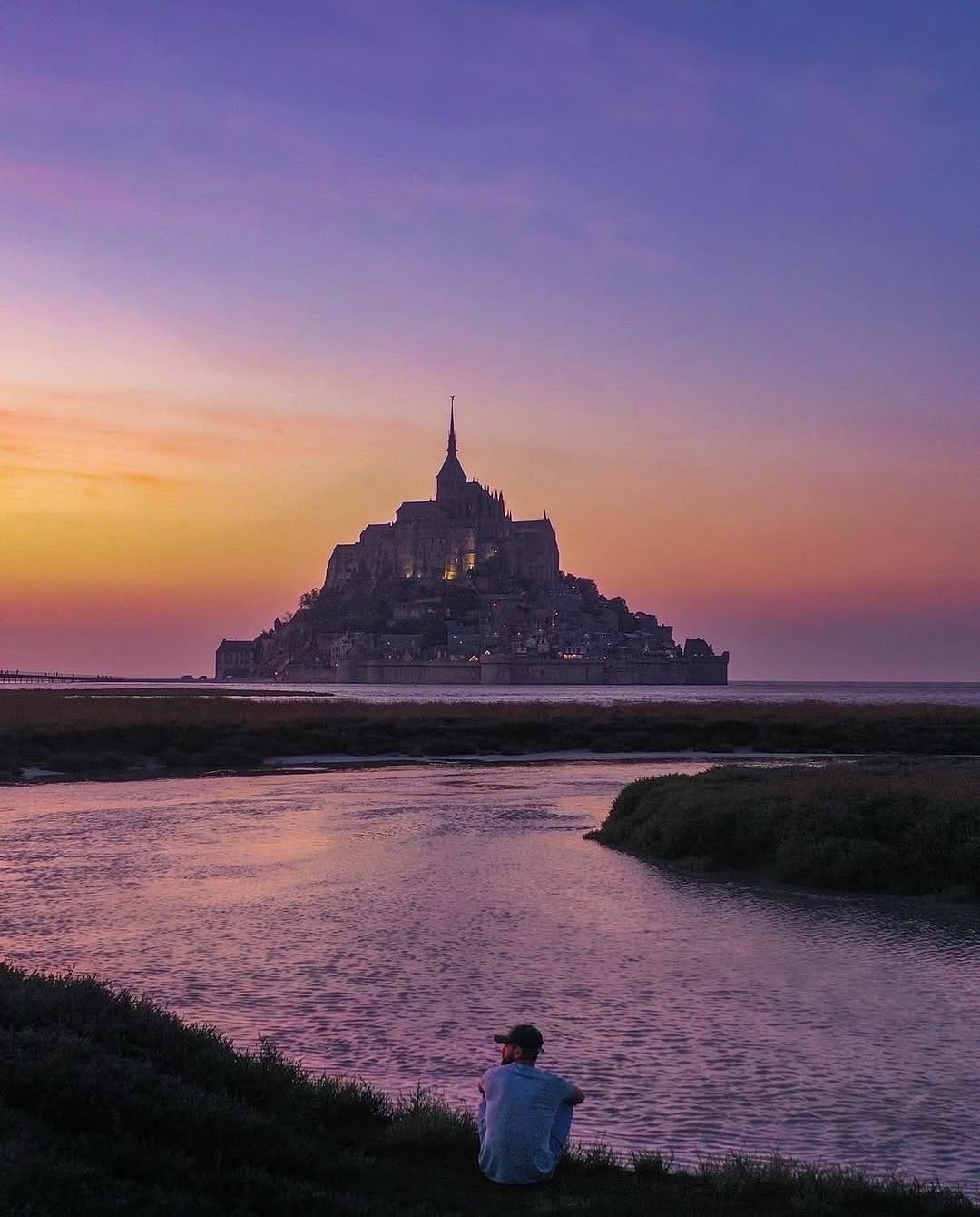 Post 7 by Anthony -  BRETAGNE & FRANCE~ VOYAGES on Instagram (carousel)