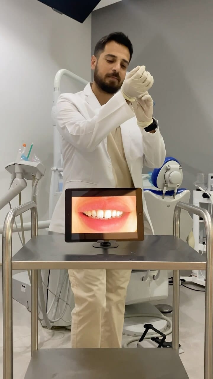 Post 10 by Dr.Ghazal | د.غزال on Instagram (video)