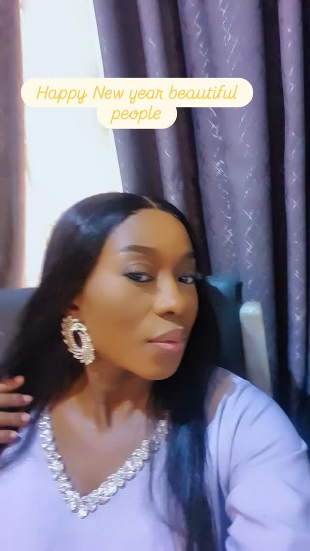 Post 10 by THRIFT WEARS AND ACCESSORIES STORE IN ABUJA on Instagram (video)