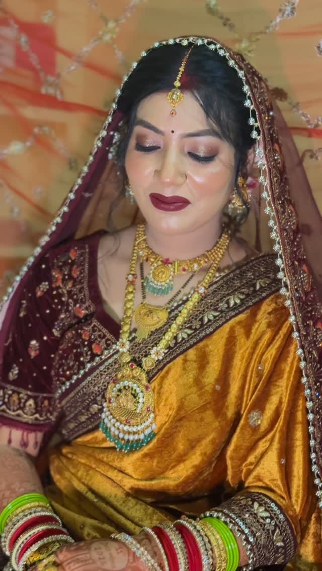 Post 2 by Chanchal Singh Thakur on Instagram (video)