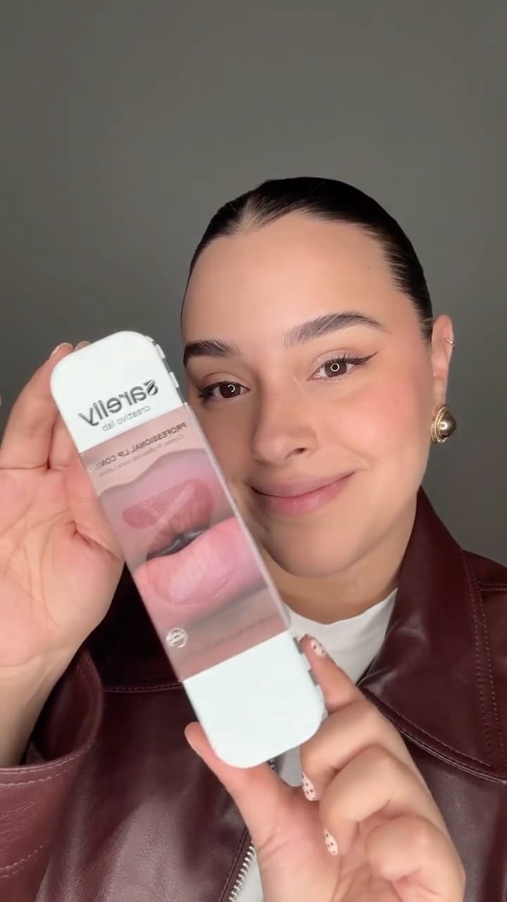 Post 6 by Fernanda Lucía on Instagram (video)