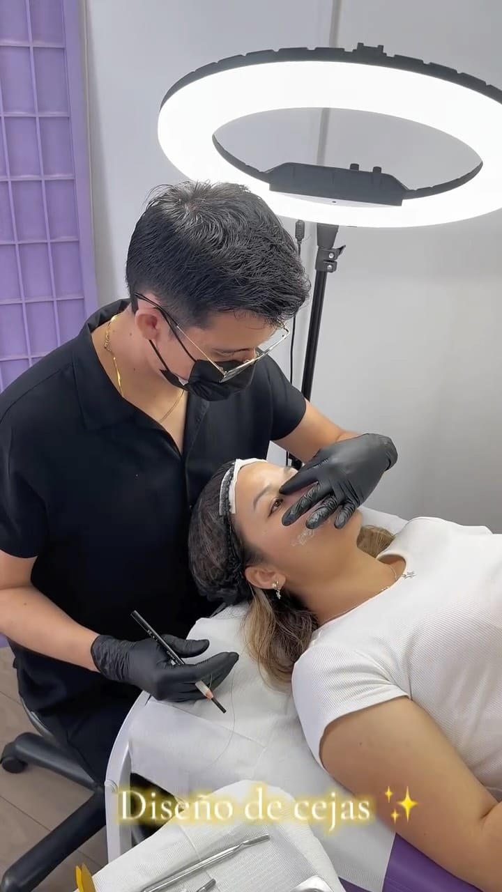 Post 6 by Jhonatan Neyra on Instagram (video)