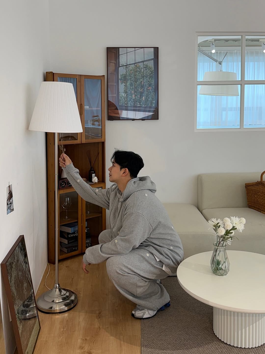 Post 3 by roi | HWANG SEUNG TAE on Instagram (carousel)
