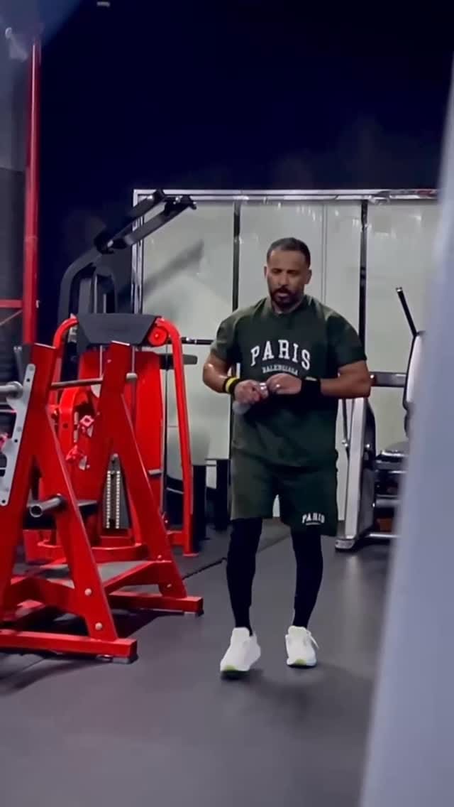 Post 7 by Ahmad Alflasi on Instagram (video)