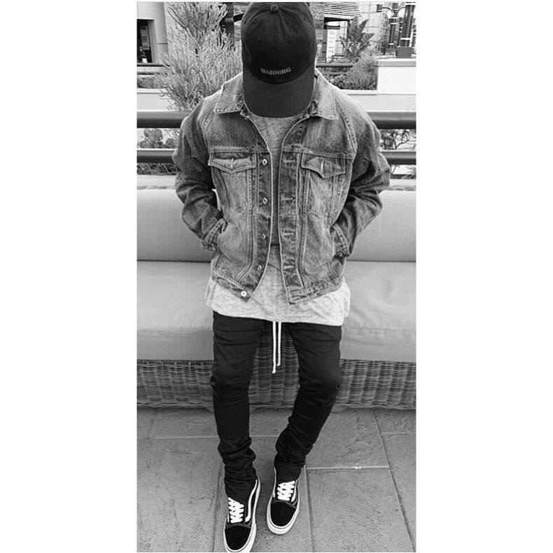 Post 8 by Mr.HUSSEINN on Instagram (image)