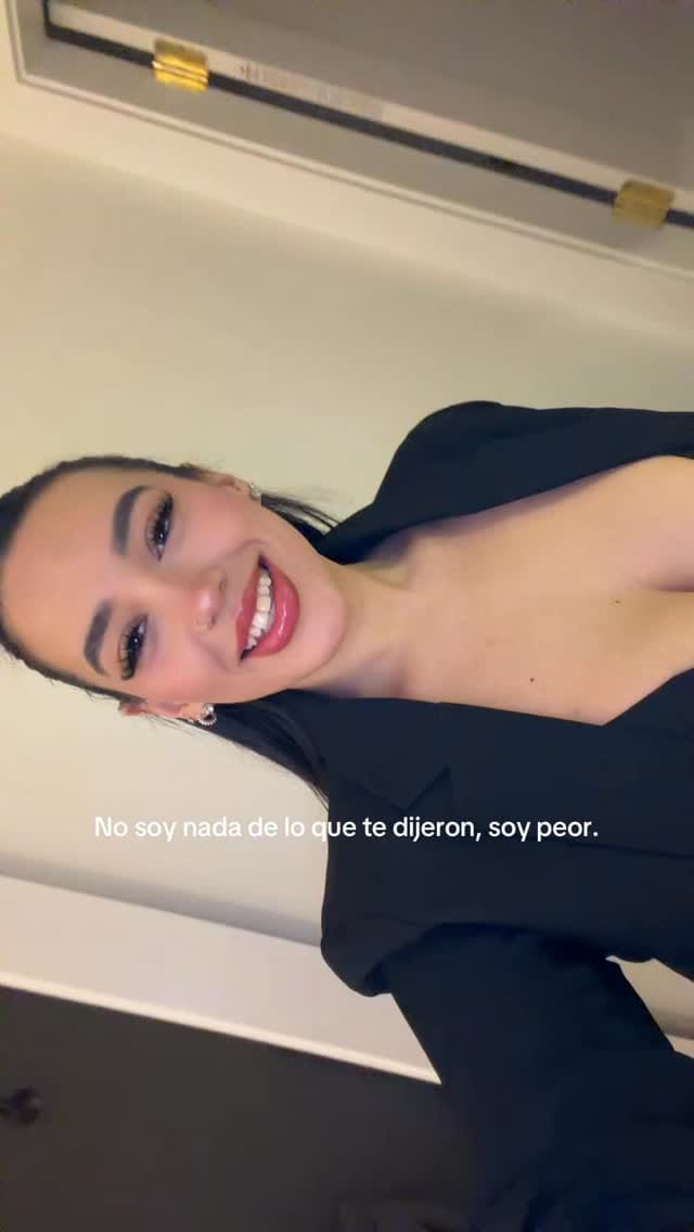 Post 2 by Daniela Padilla on Instagram (video)