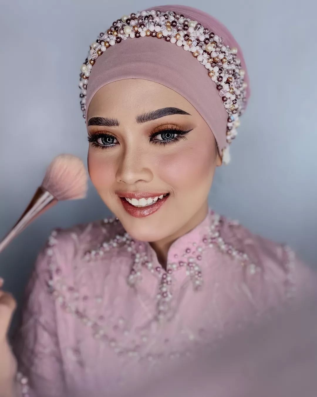 Post 9 by MUA JAKARTA - MAGELANG on Instagram (carousel)