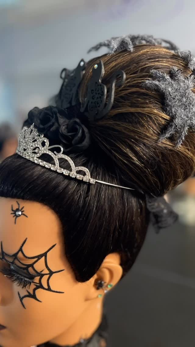 Post 1 by Canadian Beauty College on Instagram (video)