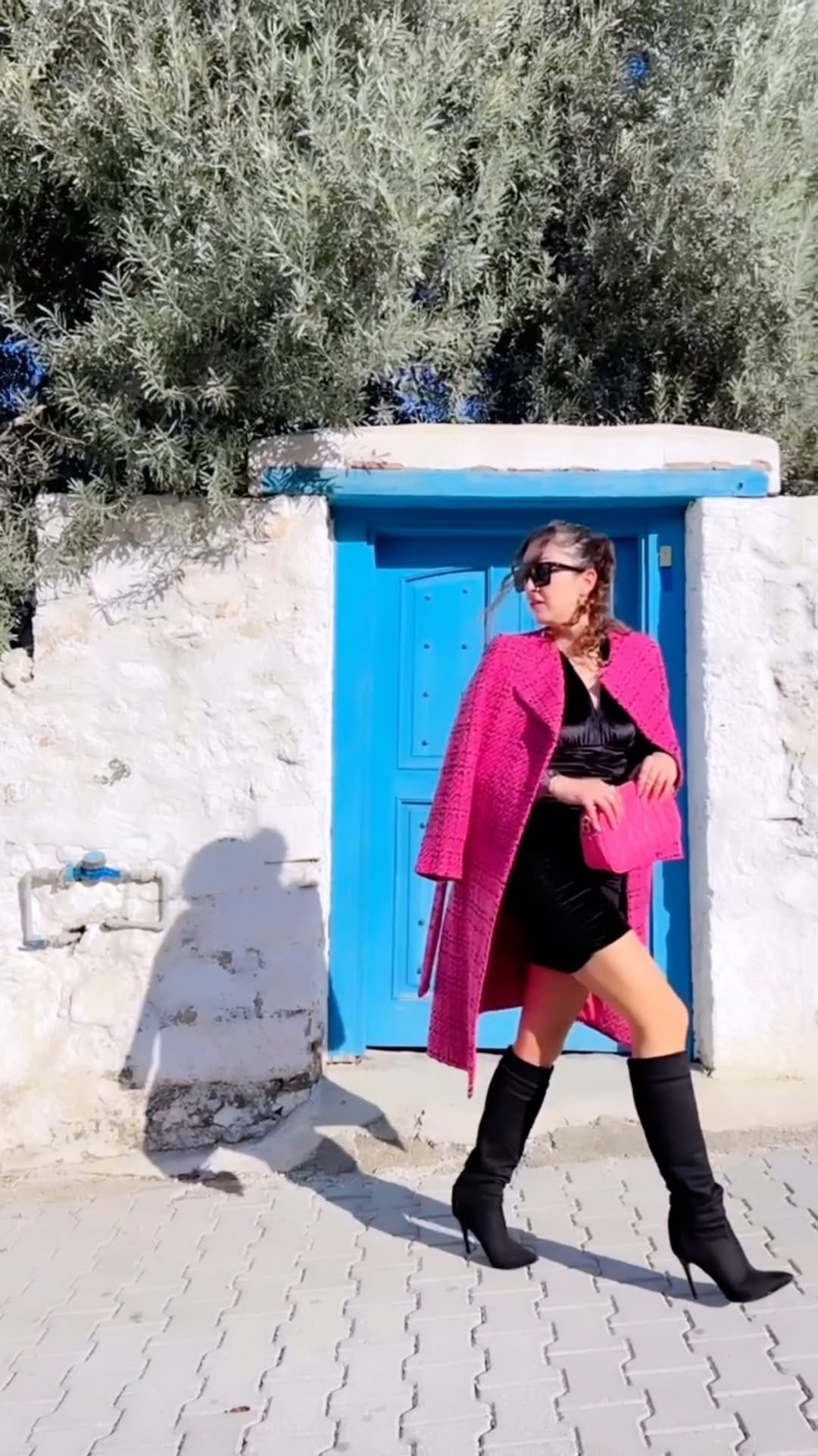 Post 3 by Kadın giyim - Moda - Butik on Instagram (video)