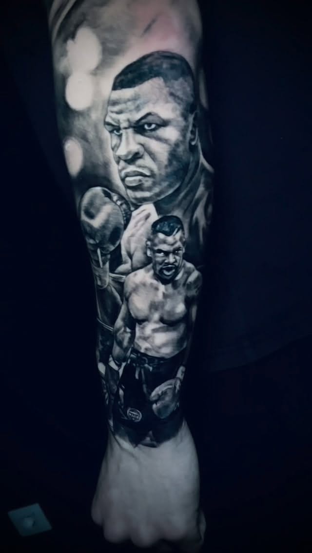 Post 7 by 𝔗𝔄𝔗𝔗𝔒𝔒4𝔈𝔙𝔈ℜ on Instagram (video)
