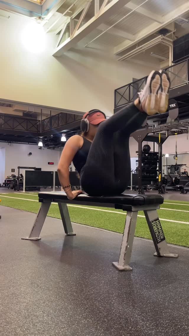 Post 5 by ELI MARTINEZ 🏋🏻‍♀️ on Instagram (video)