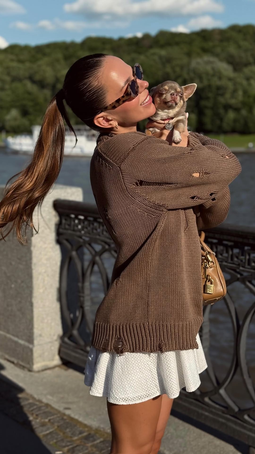 Post 5 by Dobrova Daria on Instagram (video)