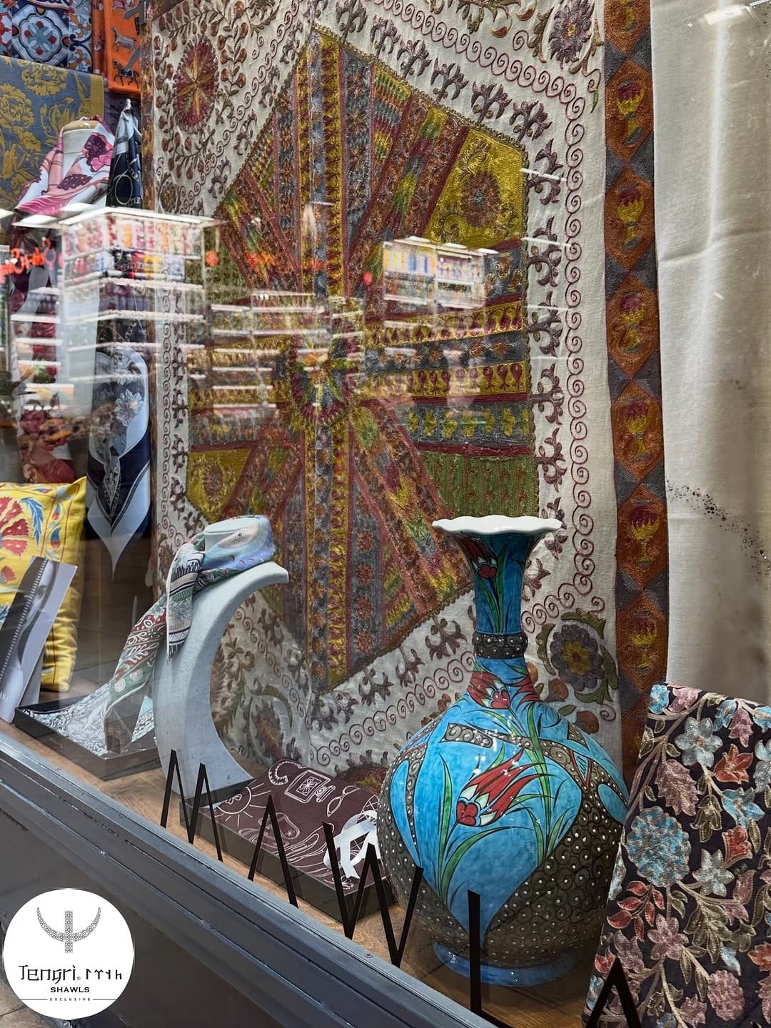 Post 4 by Tengri Grandbazaar on Instagram (image)