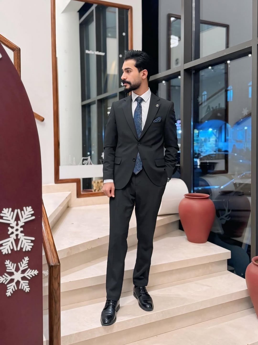 Post 2 by حيدر العابدي on Instagram (carousel)