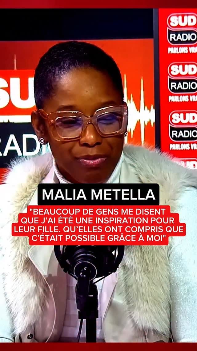 Post 4 by Malia METELLA on Instagram (video)