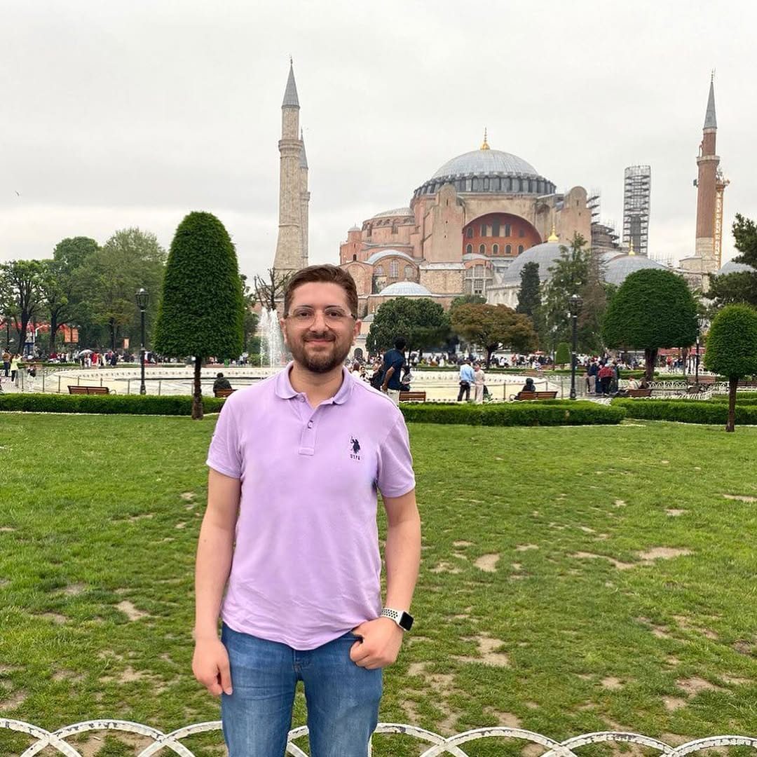 Post 9 by Muhammed Ali Alagha on Instagram (carousel)