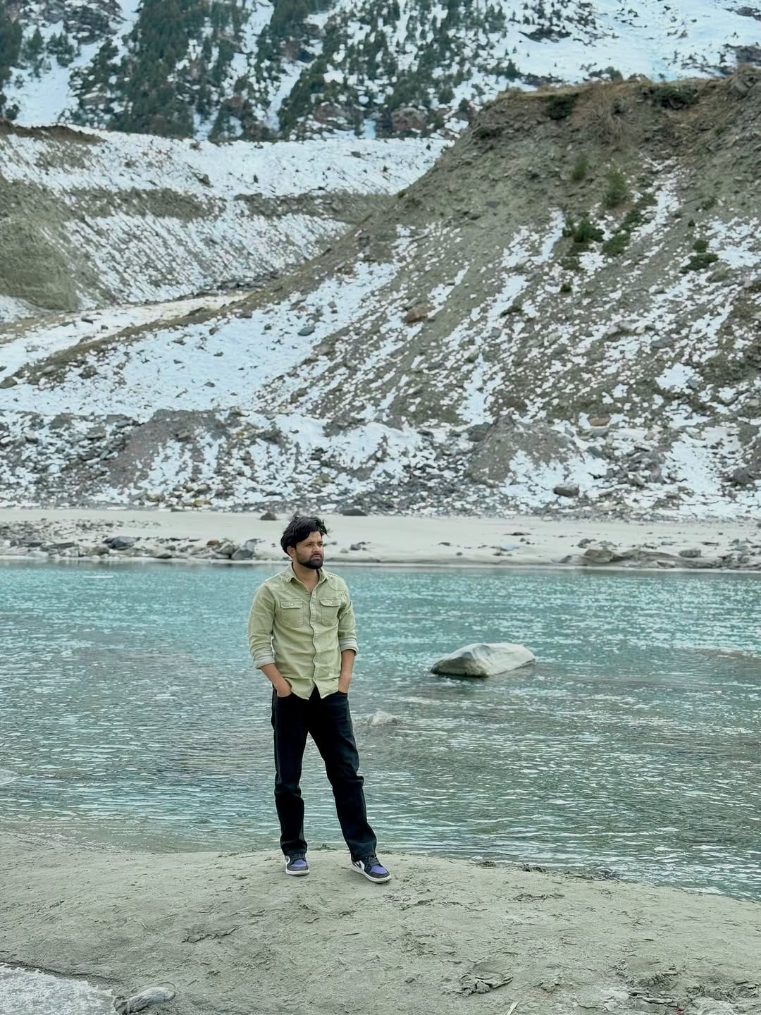 Post 1 by 🤍( اعجاز ) Aiz Khan on Instagram (carousel)