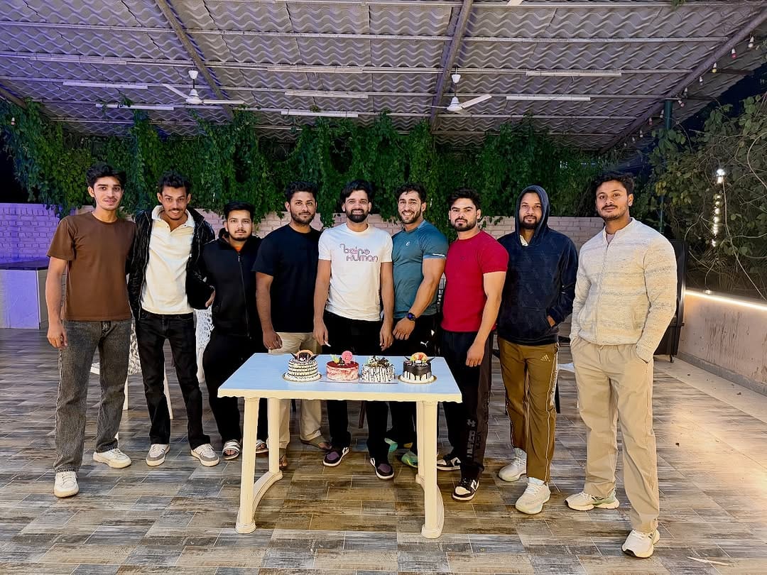 Post 4 by 🤍( اعجاز ) Aiz Khan on Instagram (carousel)