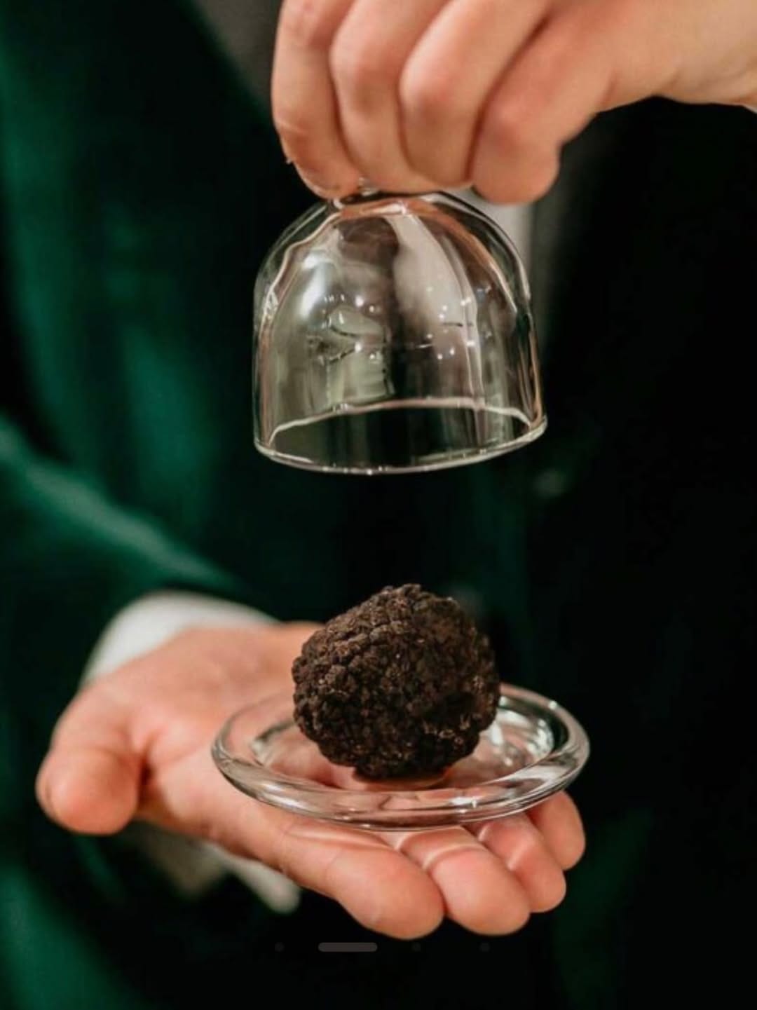 Post 5 by Ugo Alciati Chef on Instagram (image)