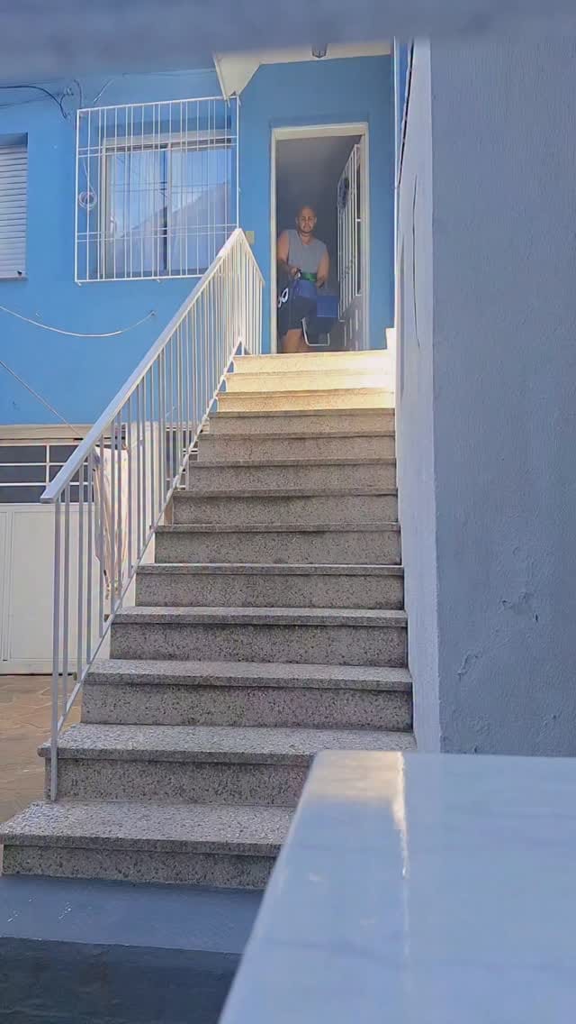 Post 4 by ʟᴜᴄᴀᴏ_★★★★★ on Instagram (video)