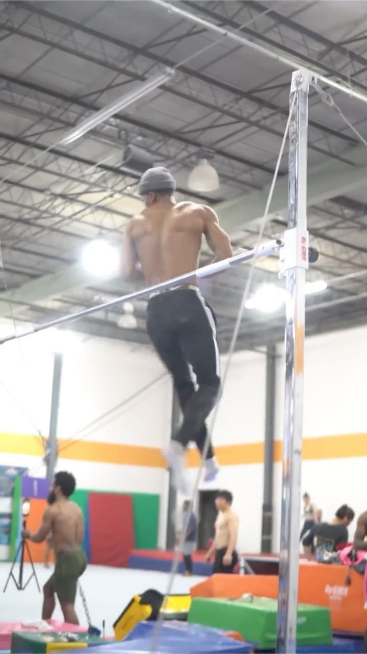 Post 10 by Mike 🔥 on Instagram (video)