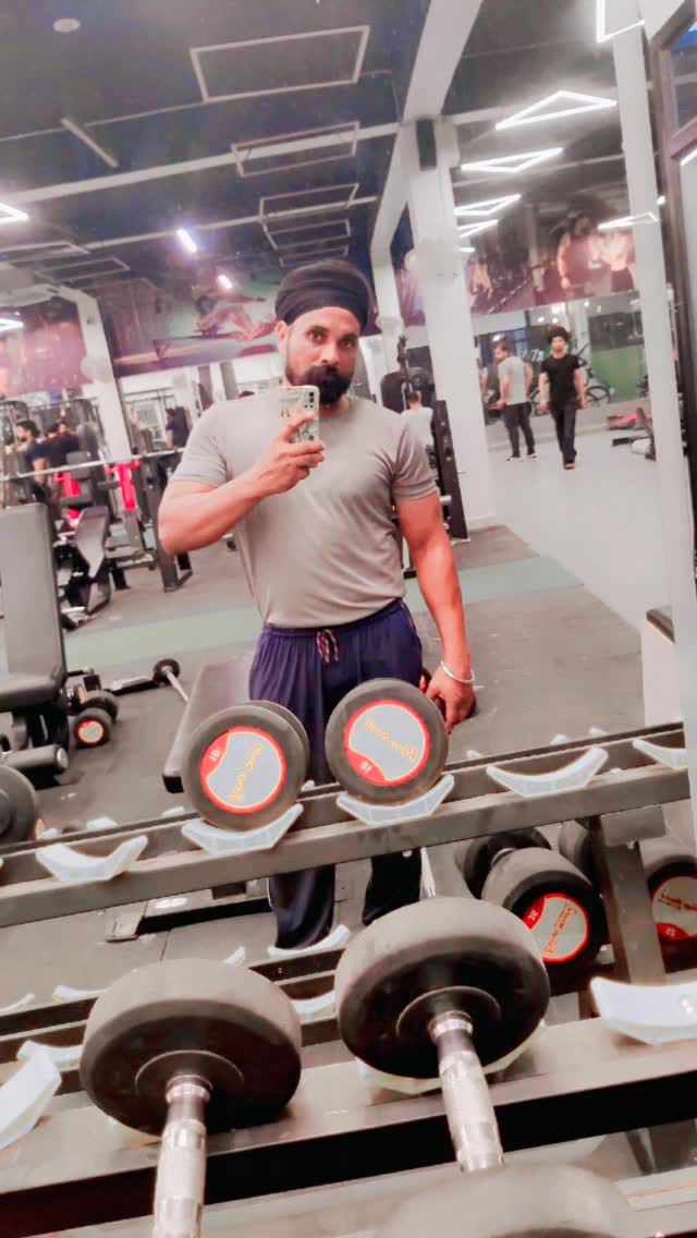 Post 5 by Ravinder Gill on Instagram (video)