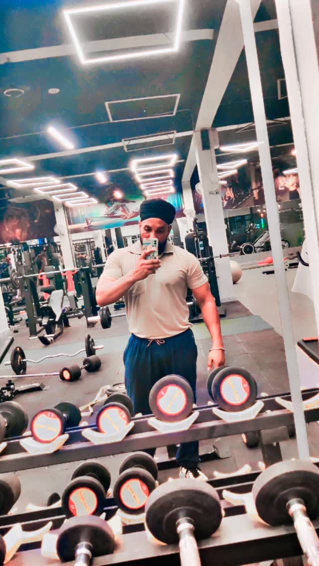 Post 8 by Ravinder Gill on Instagram (video)