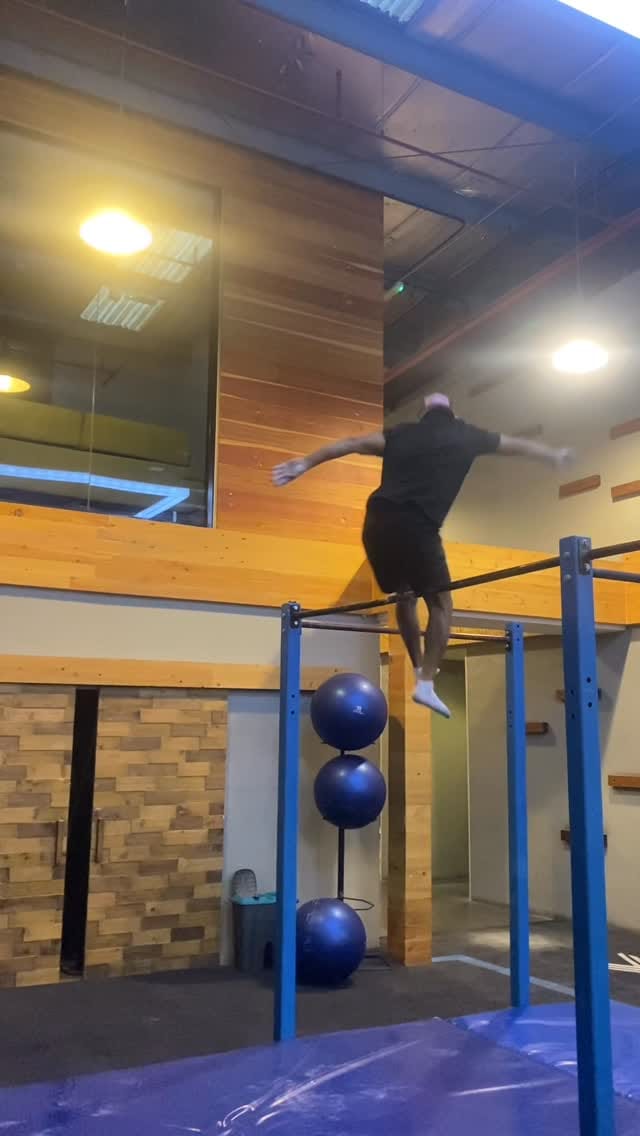 Post 2 by Ali_binhabib 10 on Instagram (video)