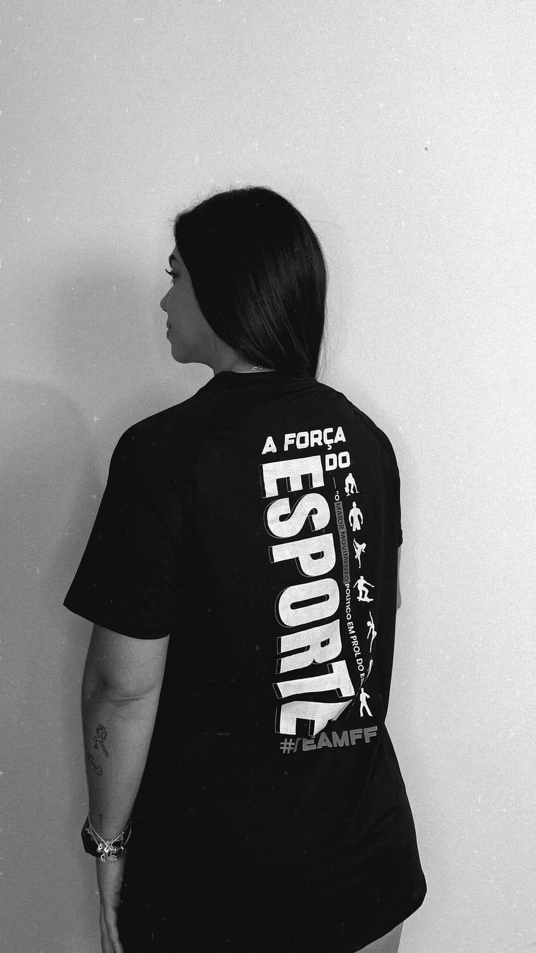 Post 8 by Jéssica Marteli on Instagram (video)