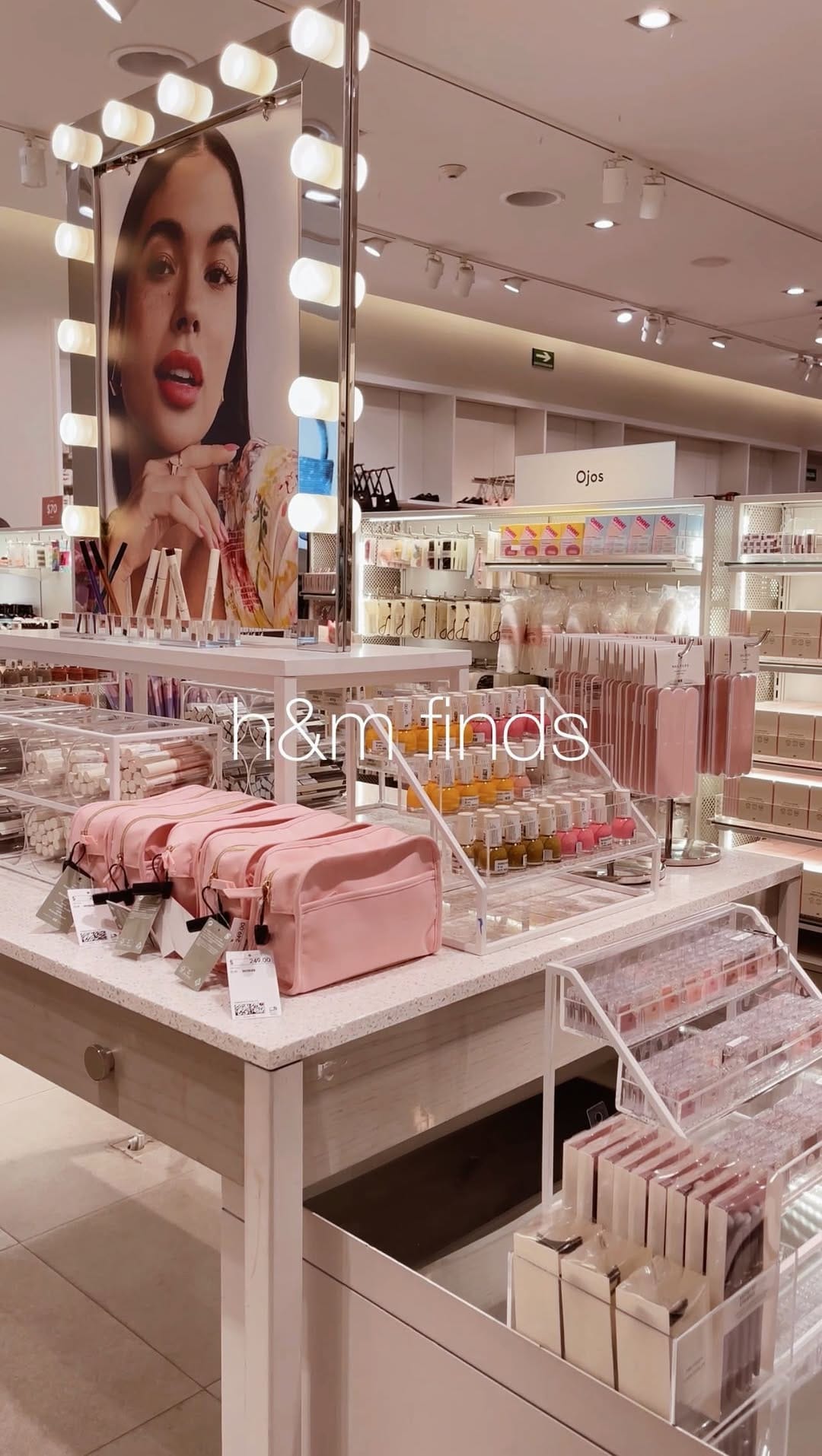 Post 9 by 𝒷𝑒𝒶𝓊𝓉𝓎 𝓉𝒾𝓅𝓈 𝒷𝓎 𝒶𝓃𝒹𝓎 on Instagram (video)