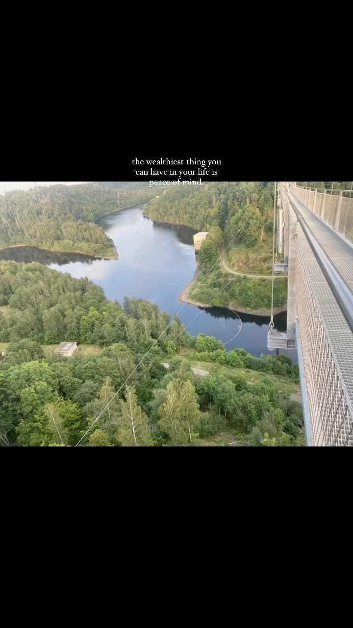 Post 2 by Paulus on Instagram (video)