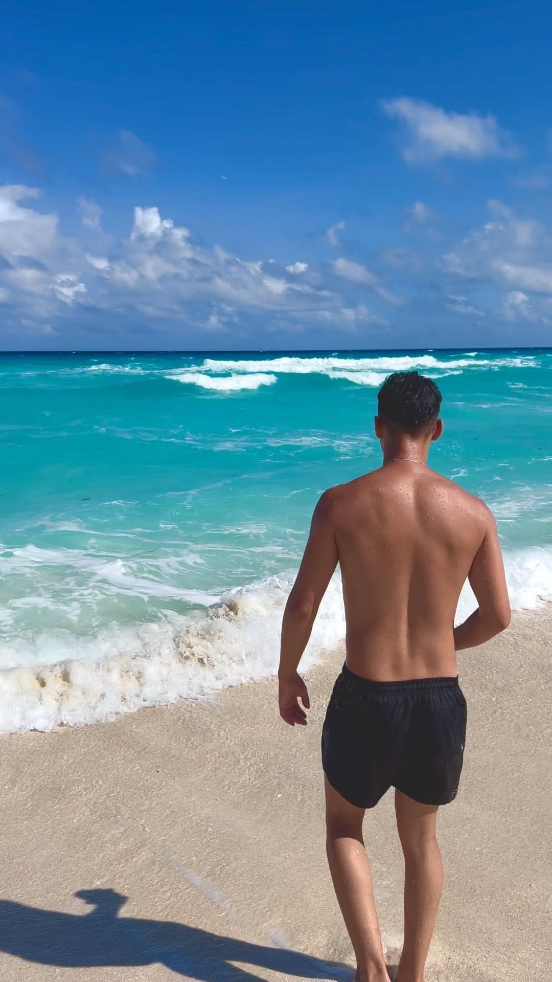 Post 7 by Thomas Mracek on Instagram (video)