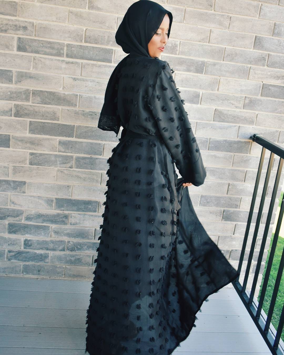 Post 8 by Awill fashion on Instagram (image)