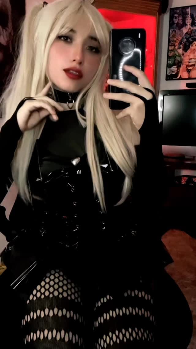 Post 8 by DIANA AR on Instagram (video)