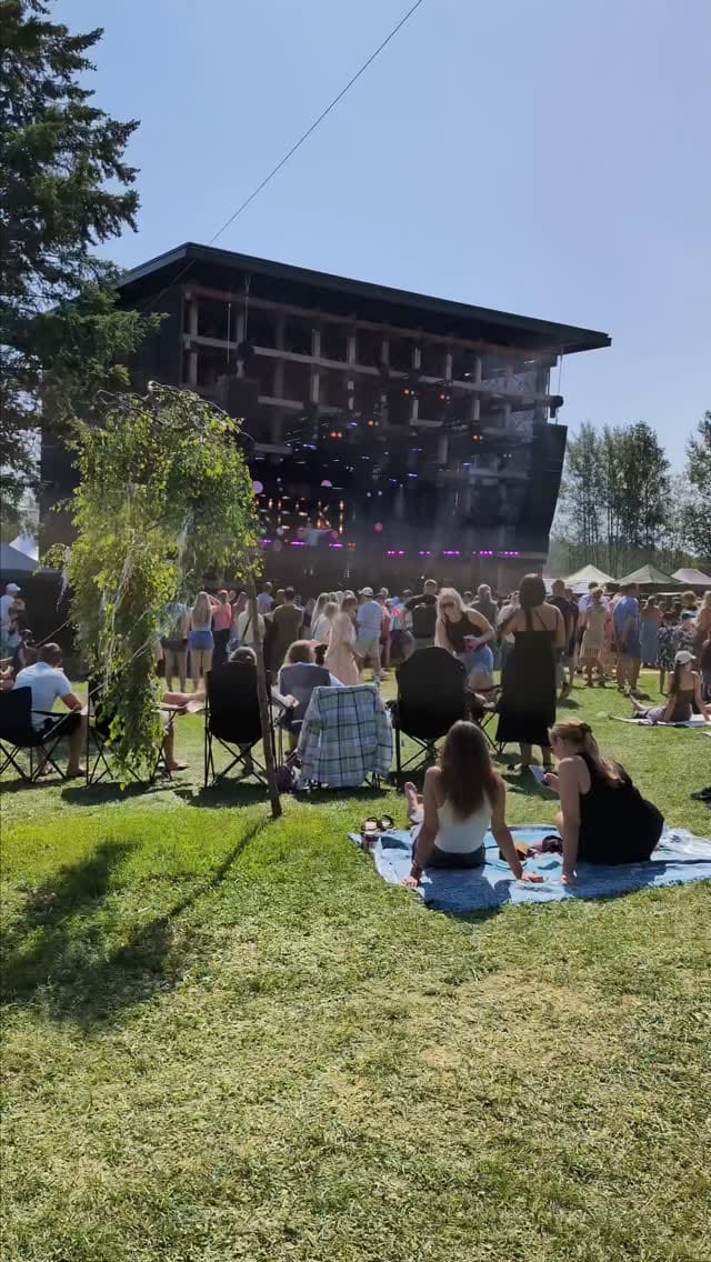 Post 5 by Trad.Attack! Official on Instagram (video)