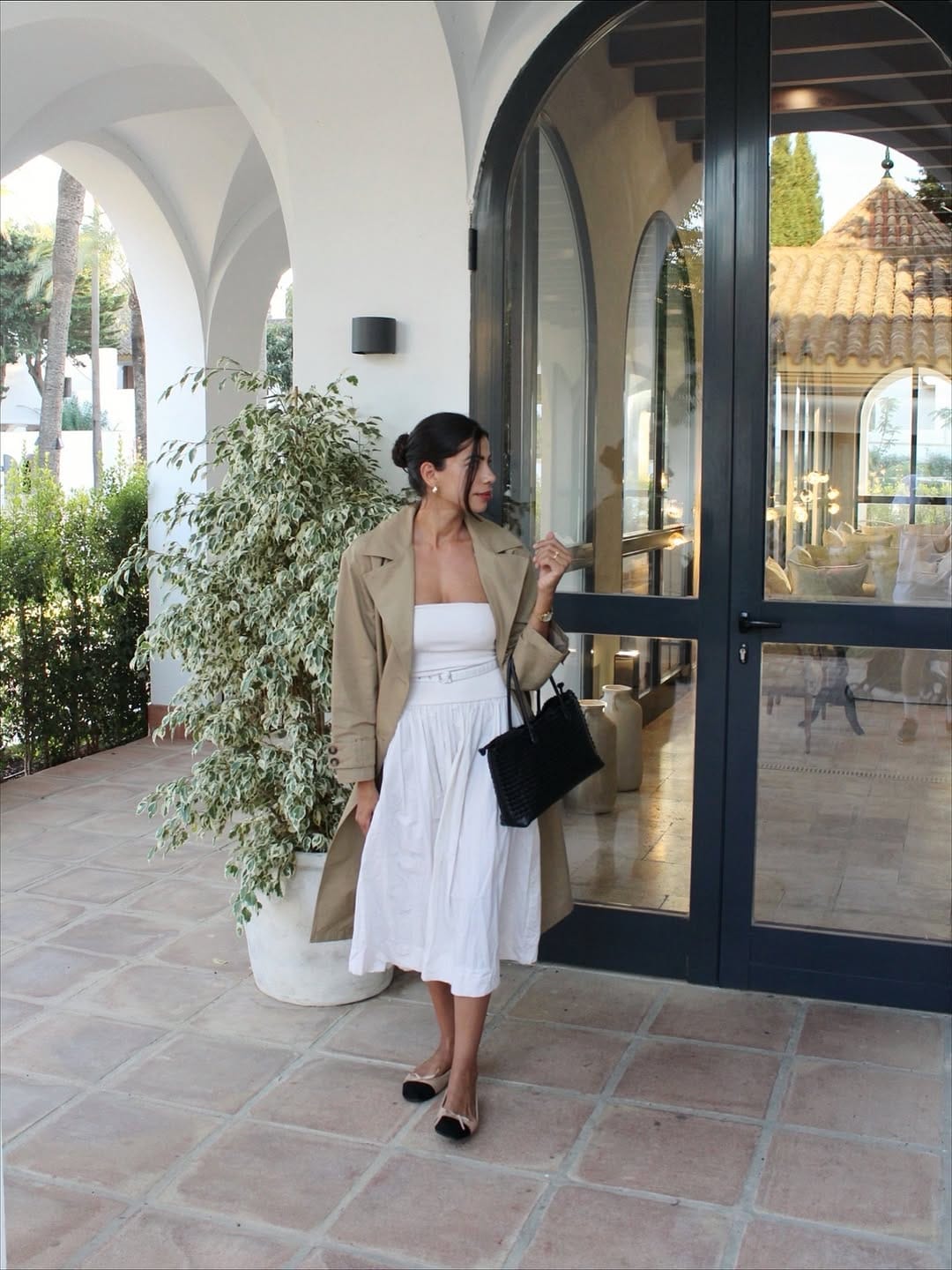 Post 6 by NATHALIA  CONSTANTINO on Instagram (carousel)