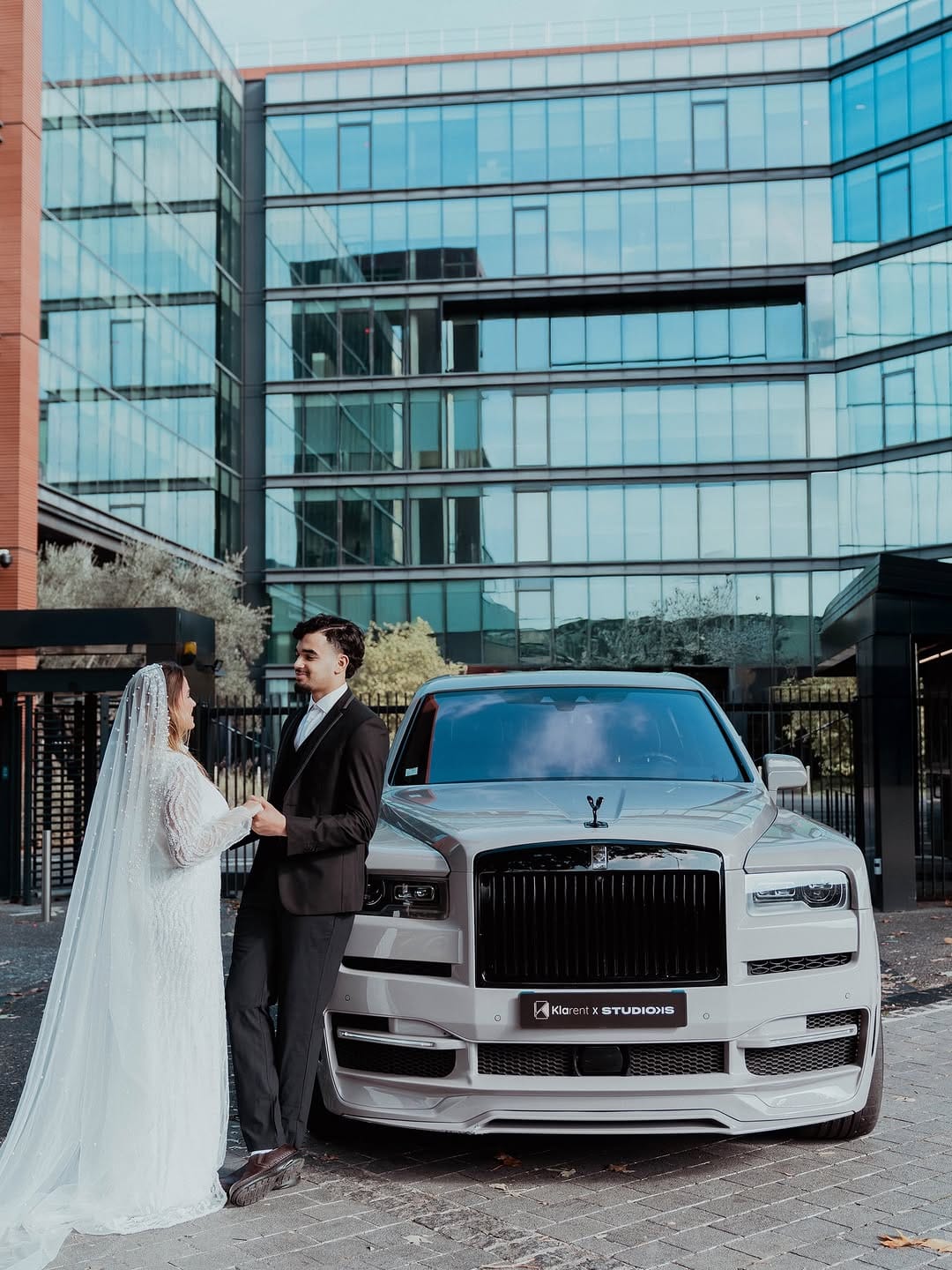 Post 9 by LOCATION ET VENTE ROBE DE MARIÉE on Instagram (image)