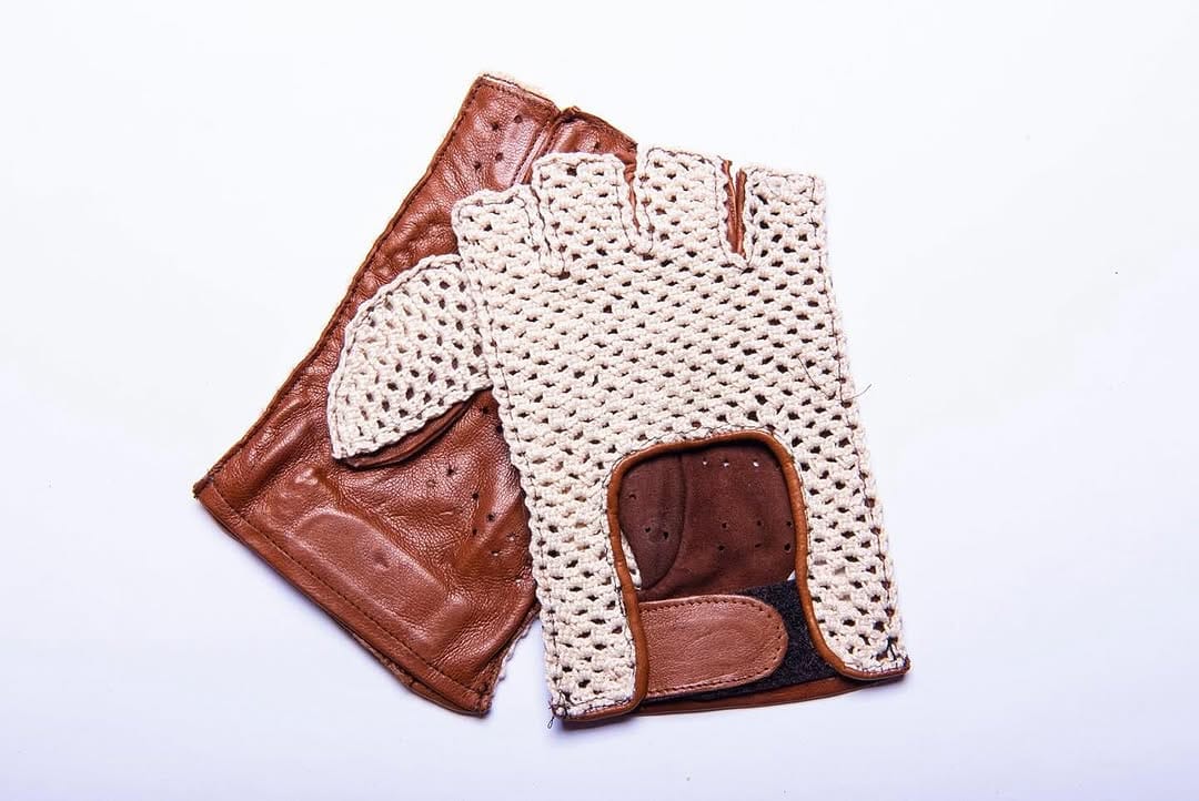 Post 2 by Gloves Alberta on Instagram (image)