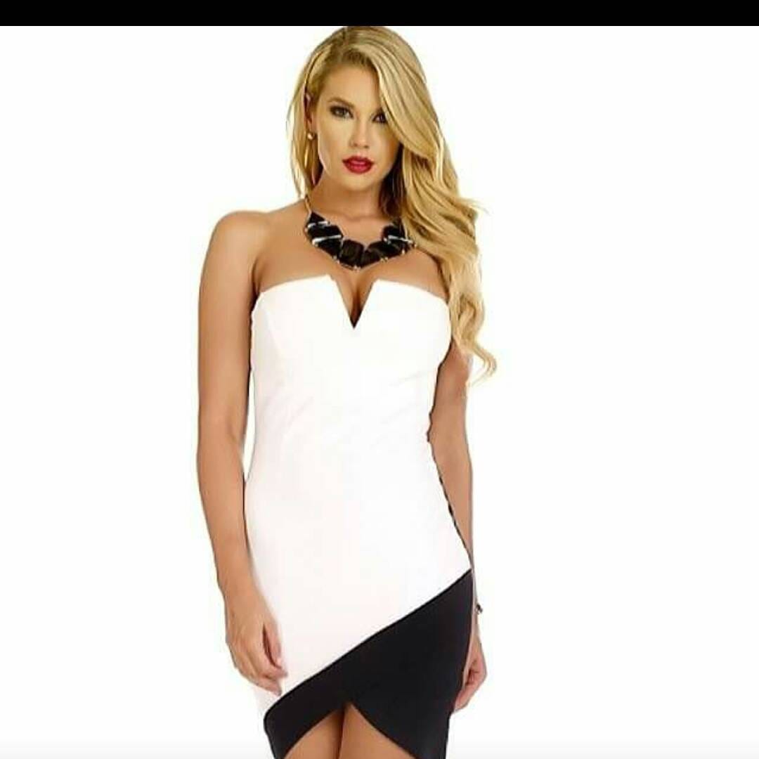 Post 9 by La Bella Couture on Instagram (image)