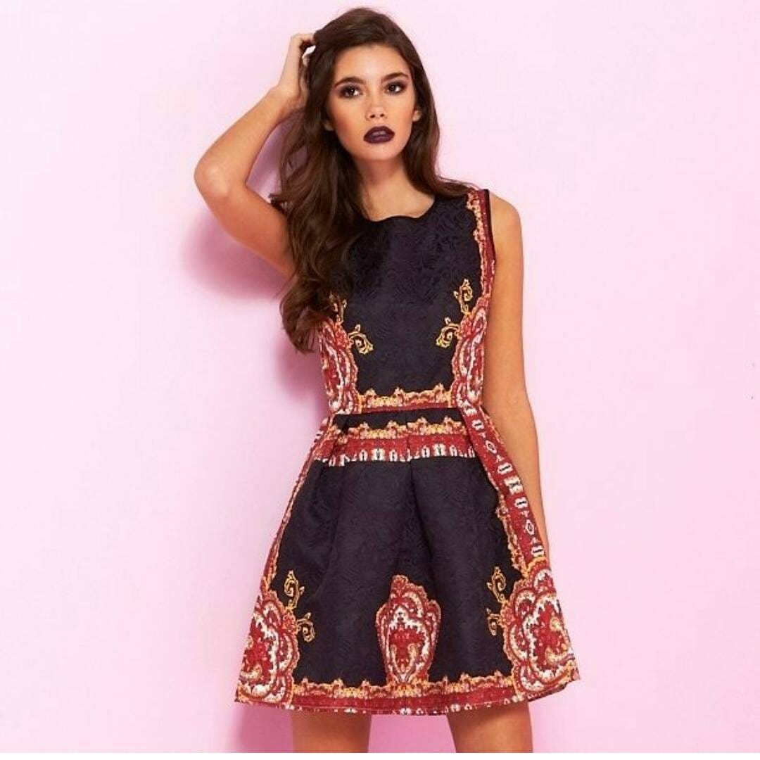 Post 6 by La Bella Couture on Instagram (image)