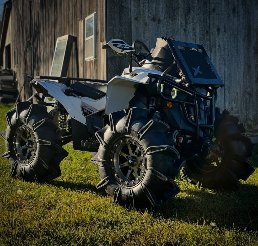 Post 1 by Adam Kearney on Instagram (image)