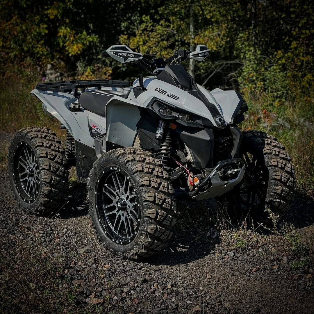 Post 2 by Adam Kearney on Instagram (image)
