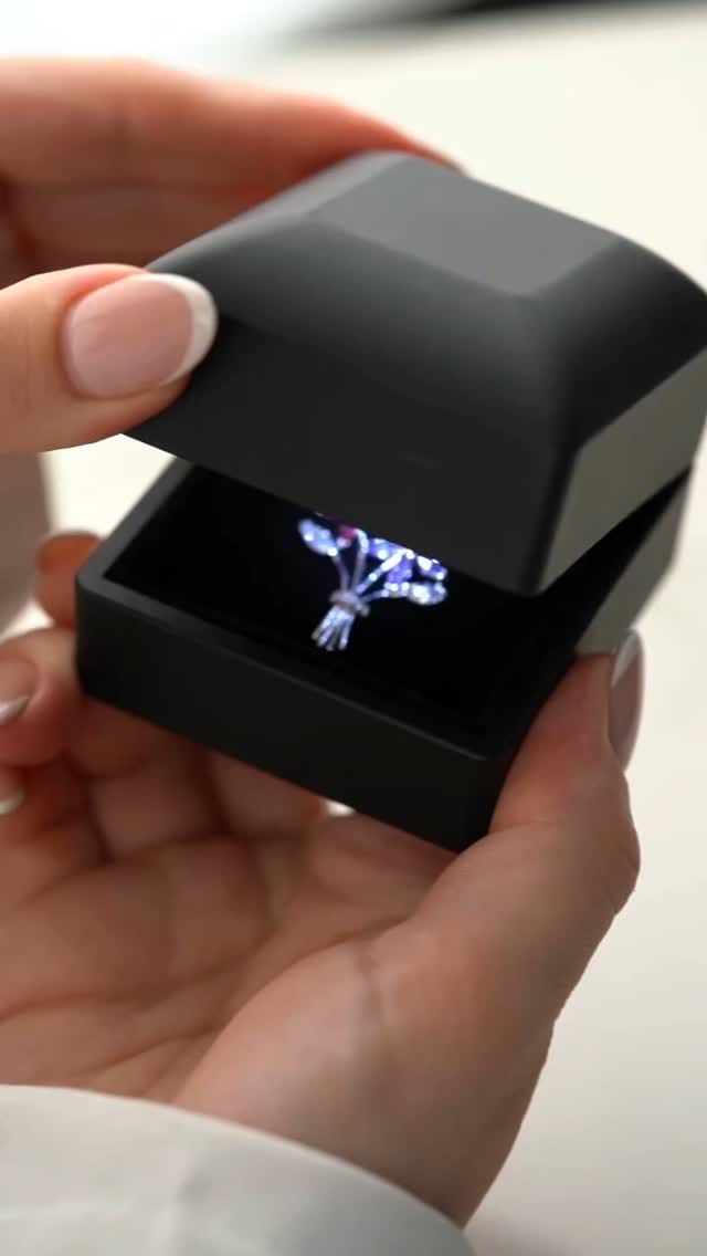 Post 4 by Belemir Gümüş&Saat on Instagram (video)