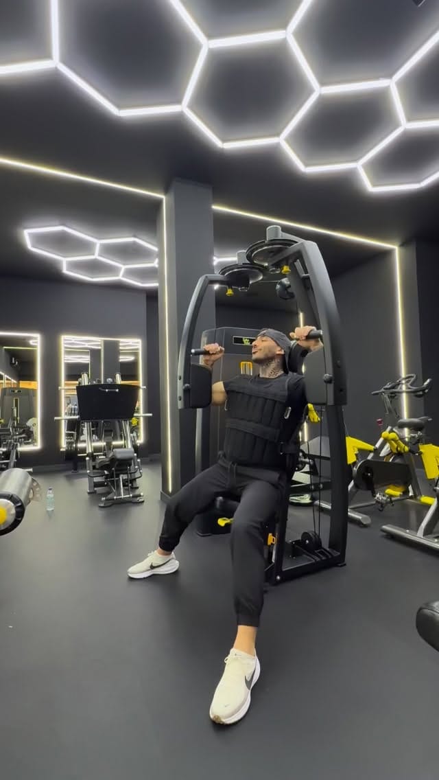Post 2 by Javi Melchor Mind&Body on Instagram (video)
