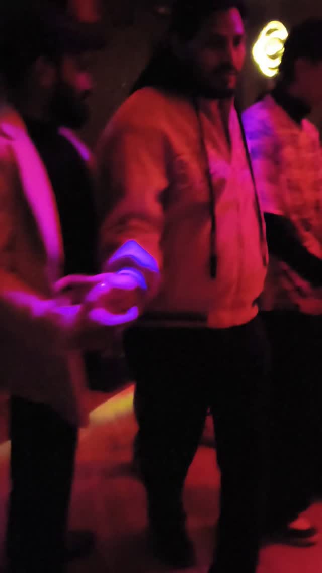 Post 2 by 𝓟𝓻𝓲𝓷𝓬𝓮 𝓹𝓪𝓷𝓭𝓪𝓽 on Instagram (video)